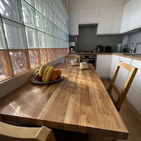 Apartment Elegant With An Amazing View! Warsaw